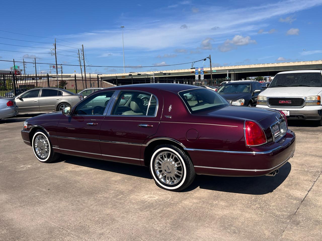 Lincoln Town Car Signature Limited 2006