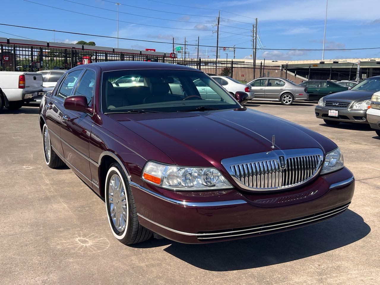 Lincoln Town Car Signature Limited 2006