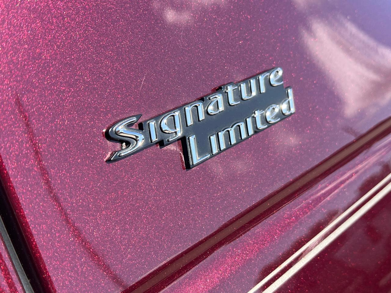 Lincoln Town Car Signature Limited 2006
