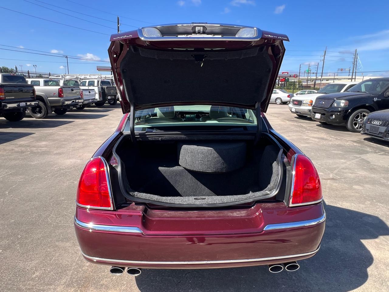 Lincoln Town Car Signature Limited 2006