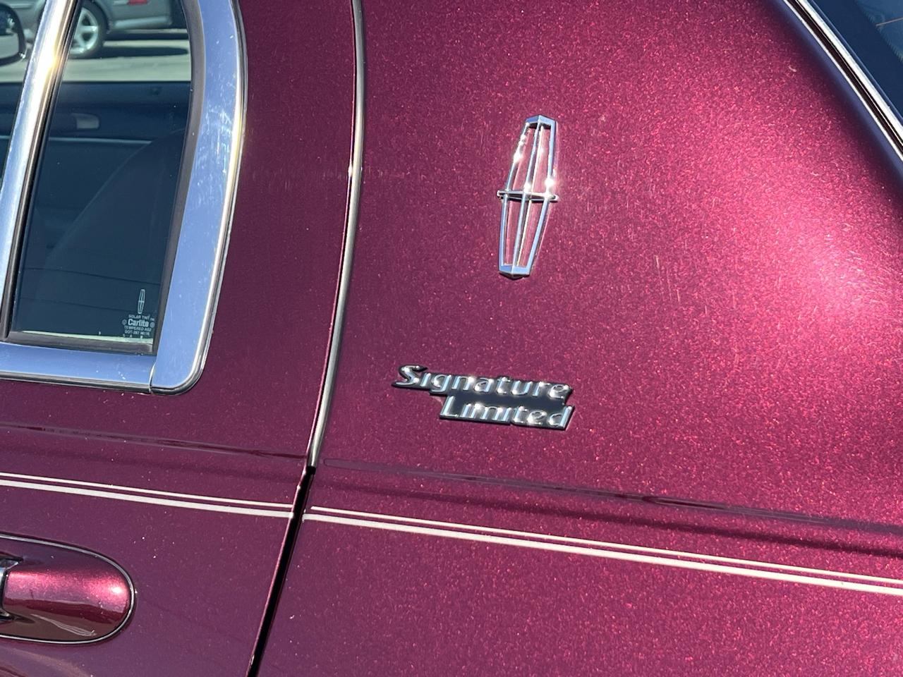 Lincoln Town Car Signature Limited 2006