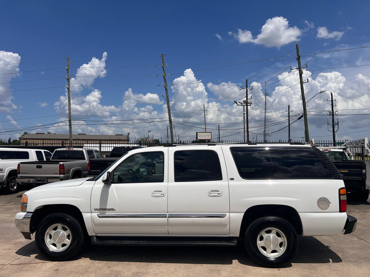GMC Yukon XL SLT 2WD 2004