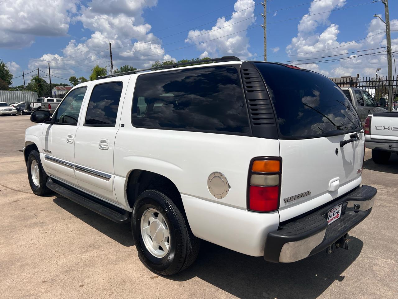 GMC Yukon XL SLT 2WD 2004