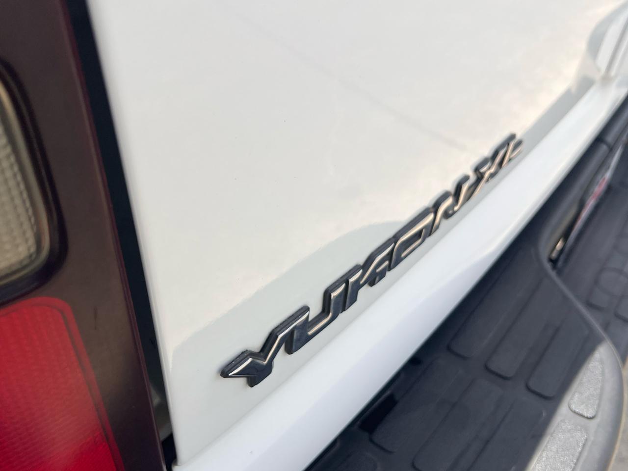 GMC Yukon XL SLT 2WD 2004