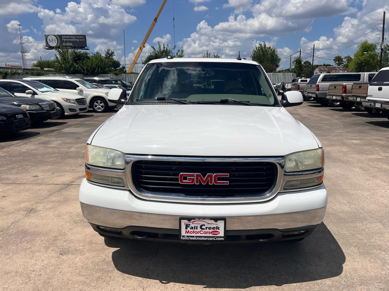 GMC Yukon XL SLT 2WD 2004