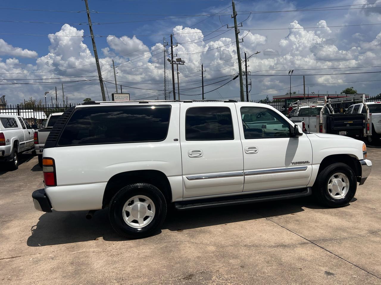 GMC Yukon XL SLT 2WD 2004