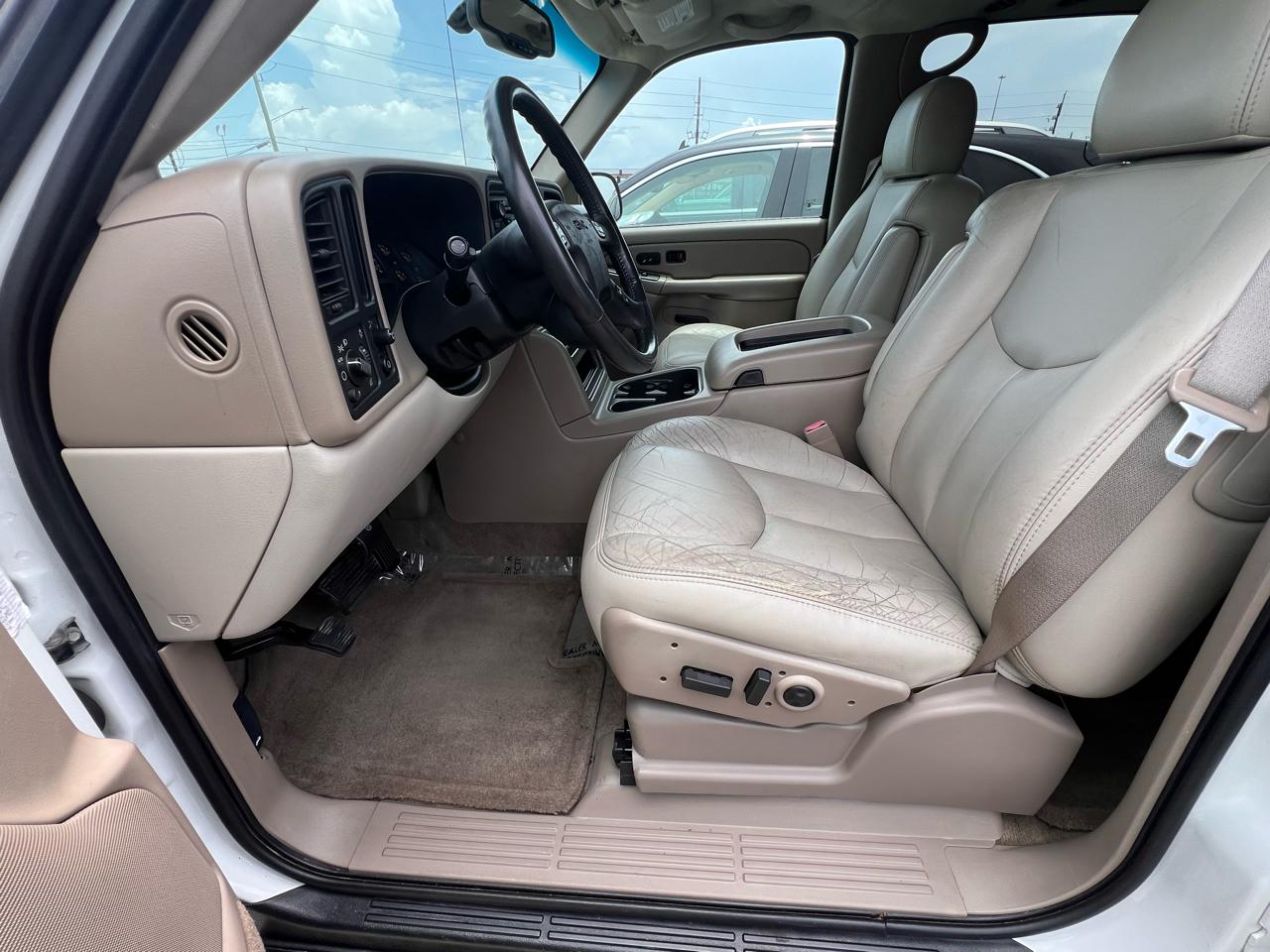 GMC Yukon XL SLT 2WD 2004
