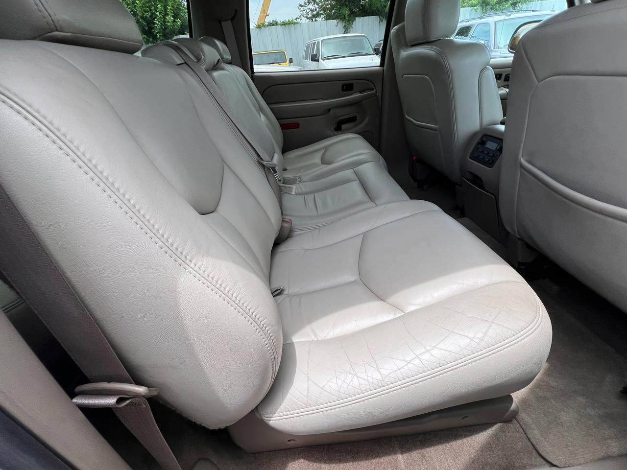 GMC Yukon XL SLT 2WD 2004