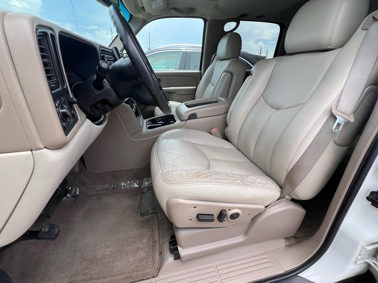 GMC Yukon XL SLT 2WD 2004