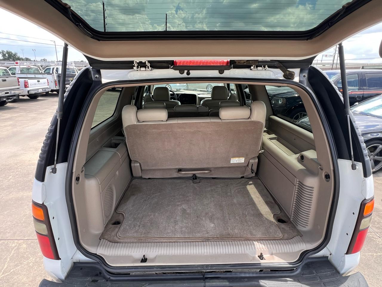 GMC Yukon XL SLT 2WD 2004