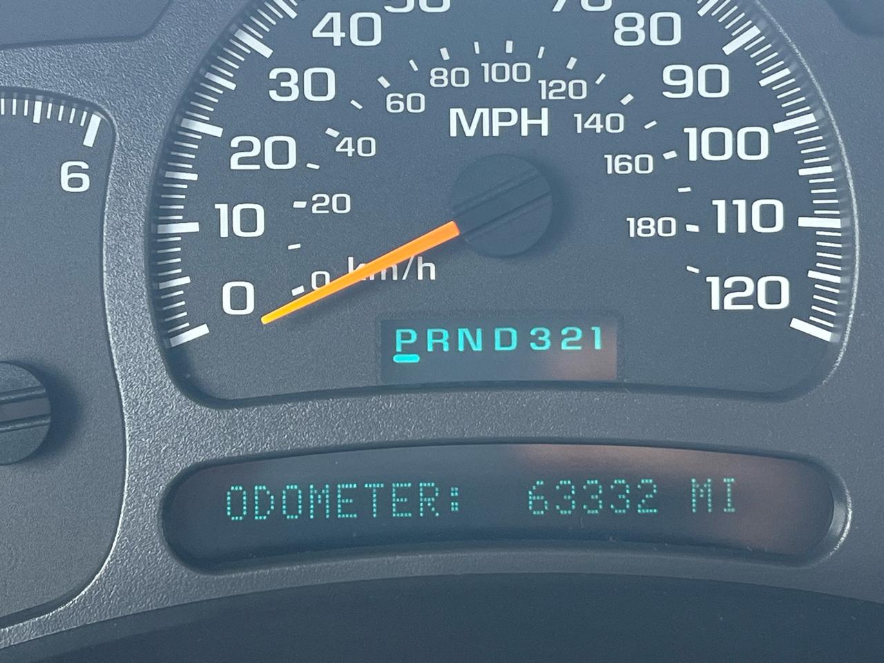 GMC Yukon XL SLT 2WD 2004