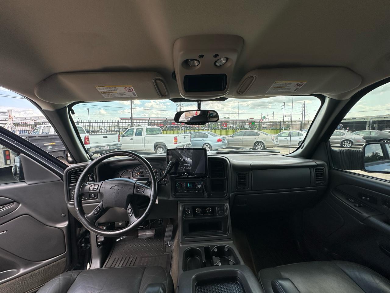 Chevrolet Silverado 2500HD LT Crew Cab Long Bed 4WD 2004