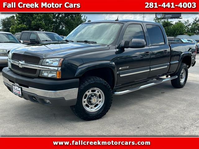 Gray 2004 Chevrolet Silverado 2500HD Pickup Truck Four-Wheel Drive Automatic