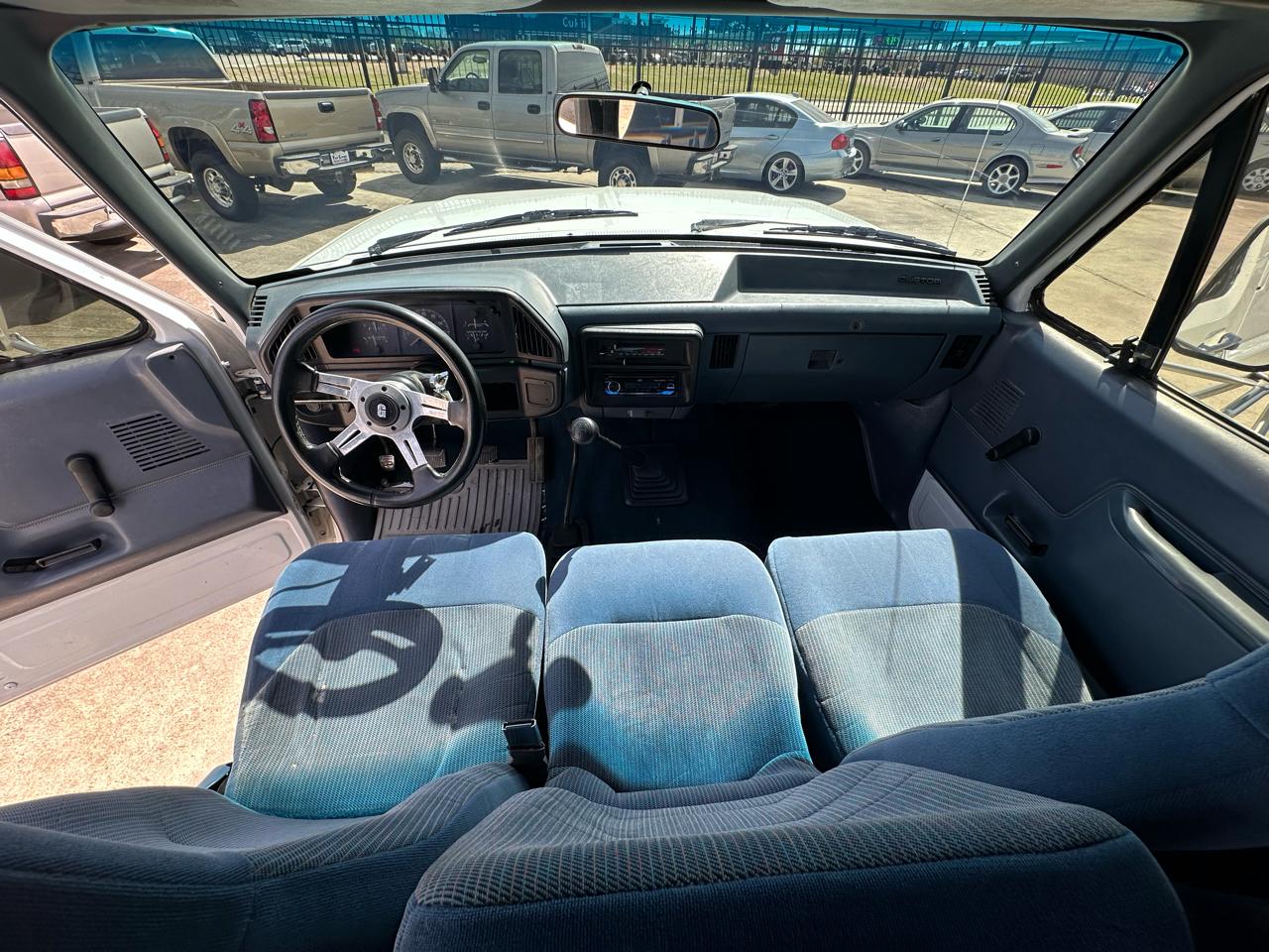 Ford F-350 Crew Cab 4WD 1990