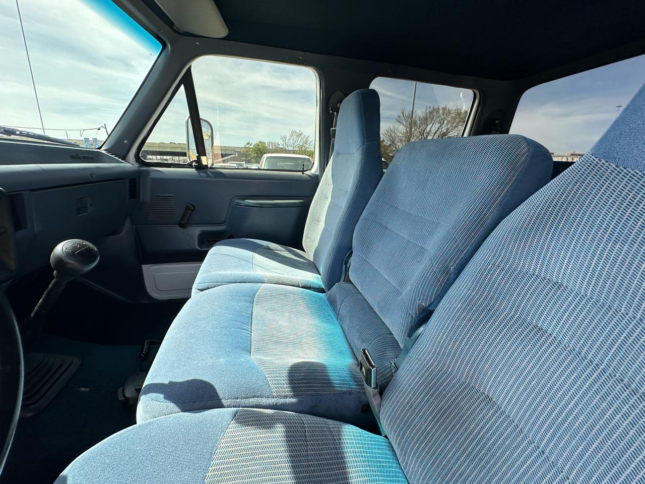 Ford F-350 Crew Cab 4WD 1990
