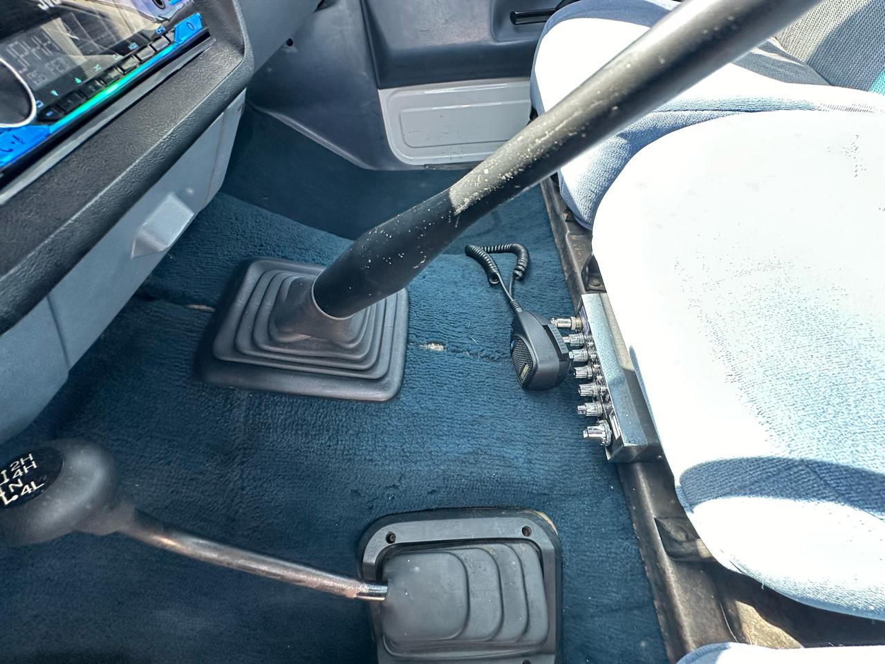 Ford F-350 Crew Cab 4WD 1990
