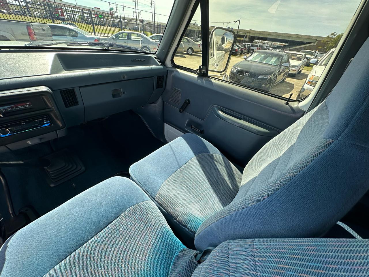 Ford F-350 Crew Cab 4WD 1990