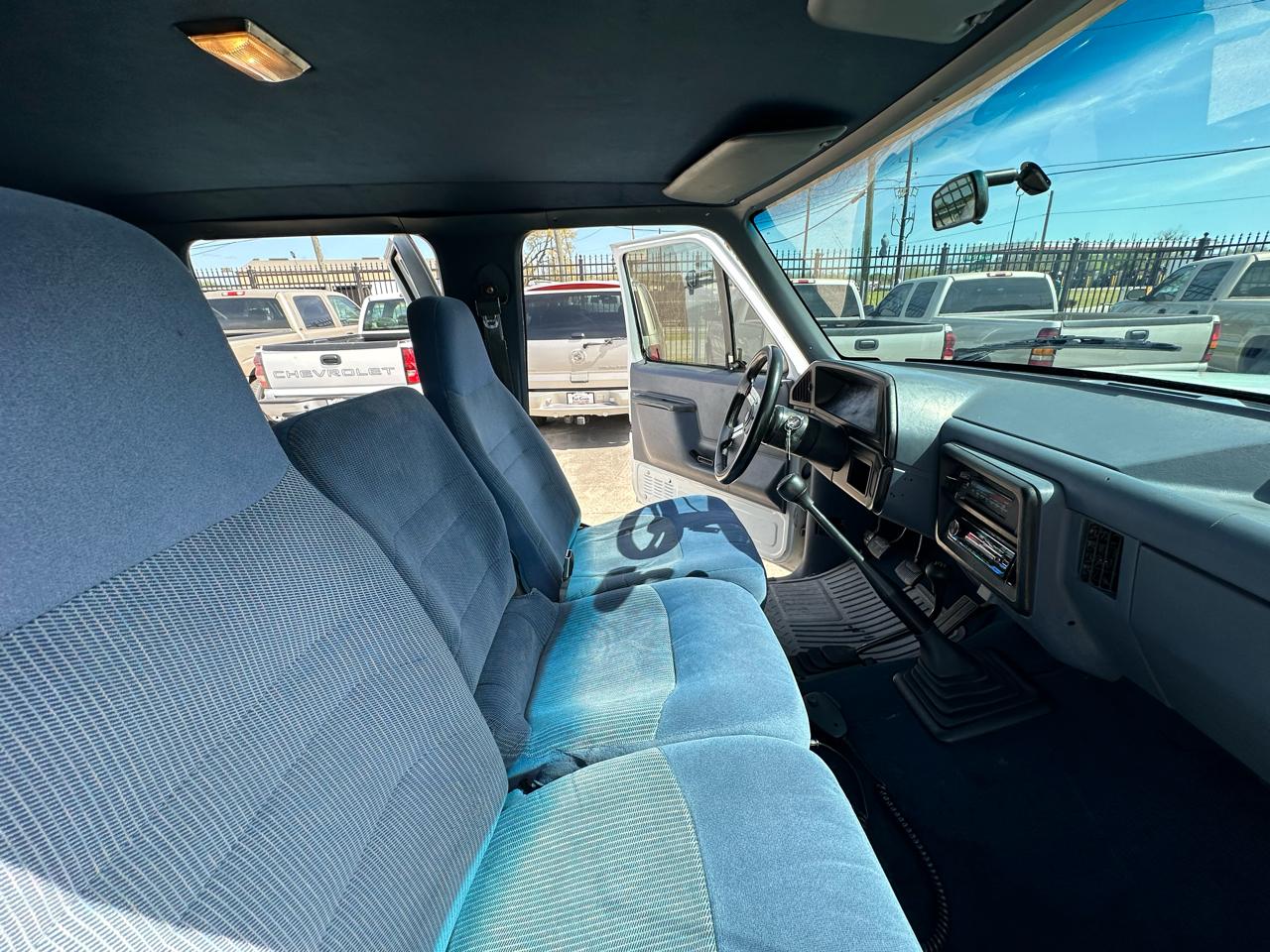 Ford F-350 Crew Cab 4WD 1990