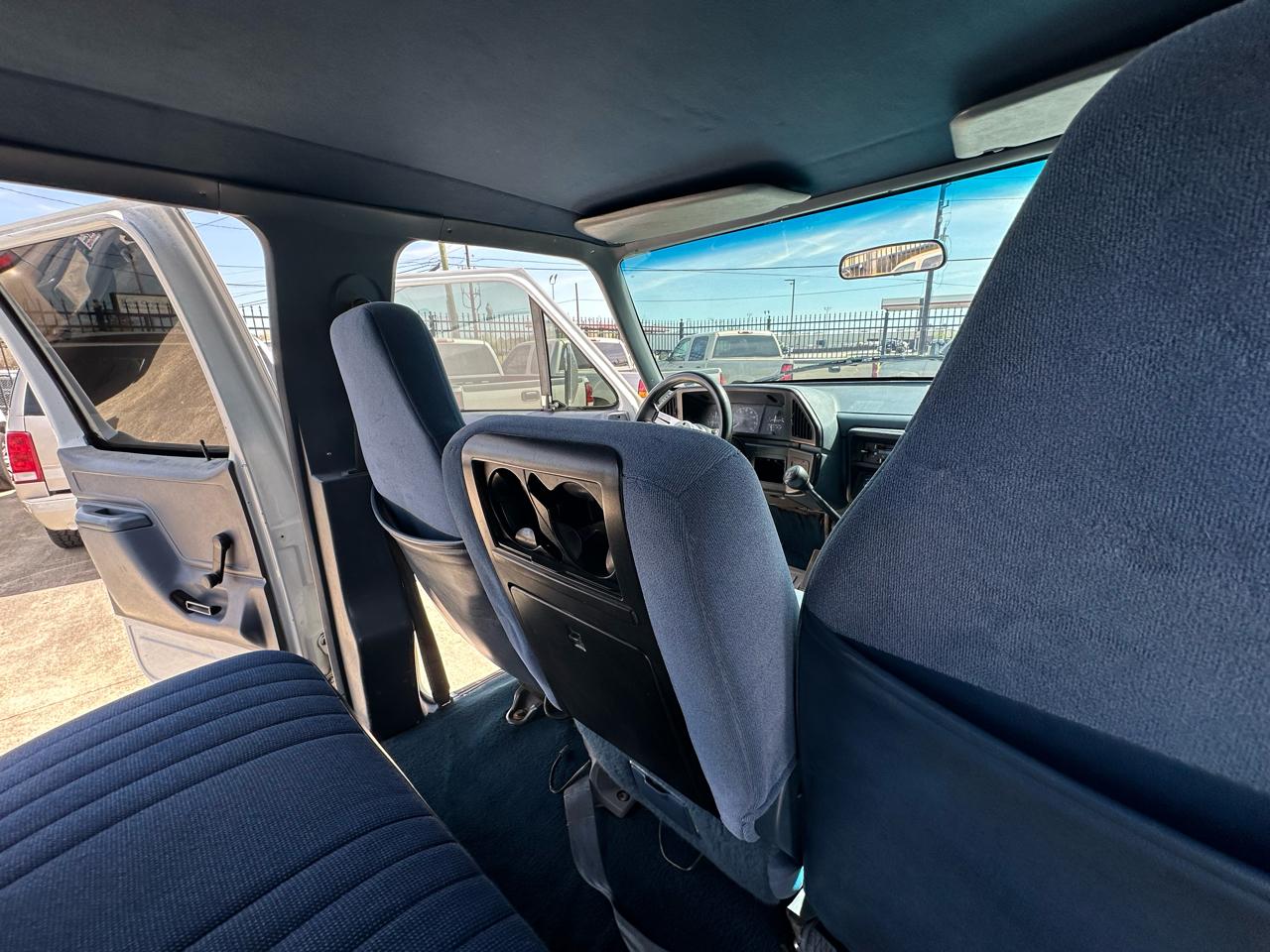 Ford F-350 Crew Cab 4WD 1990