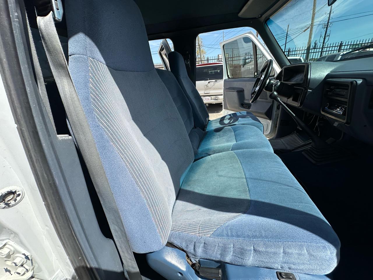Ford F-350 Crew Cab 4WD 1990
