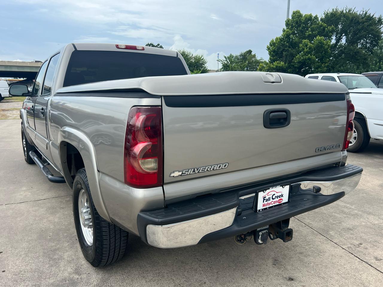 Chevrolet Silverado 1500HD HD LS Crew Cab 2WD 2003