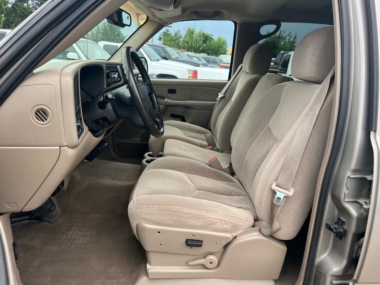 Chevrolet Silverado 1500HD HD LS Crew Cab 2WD 2003