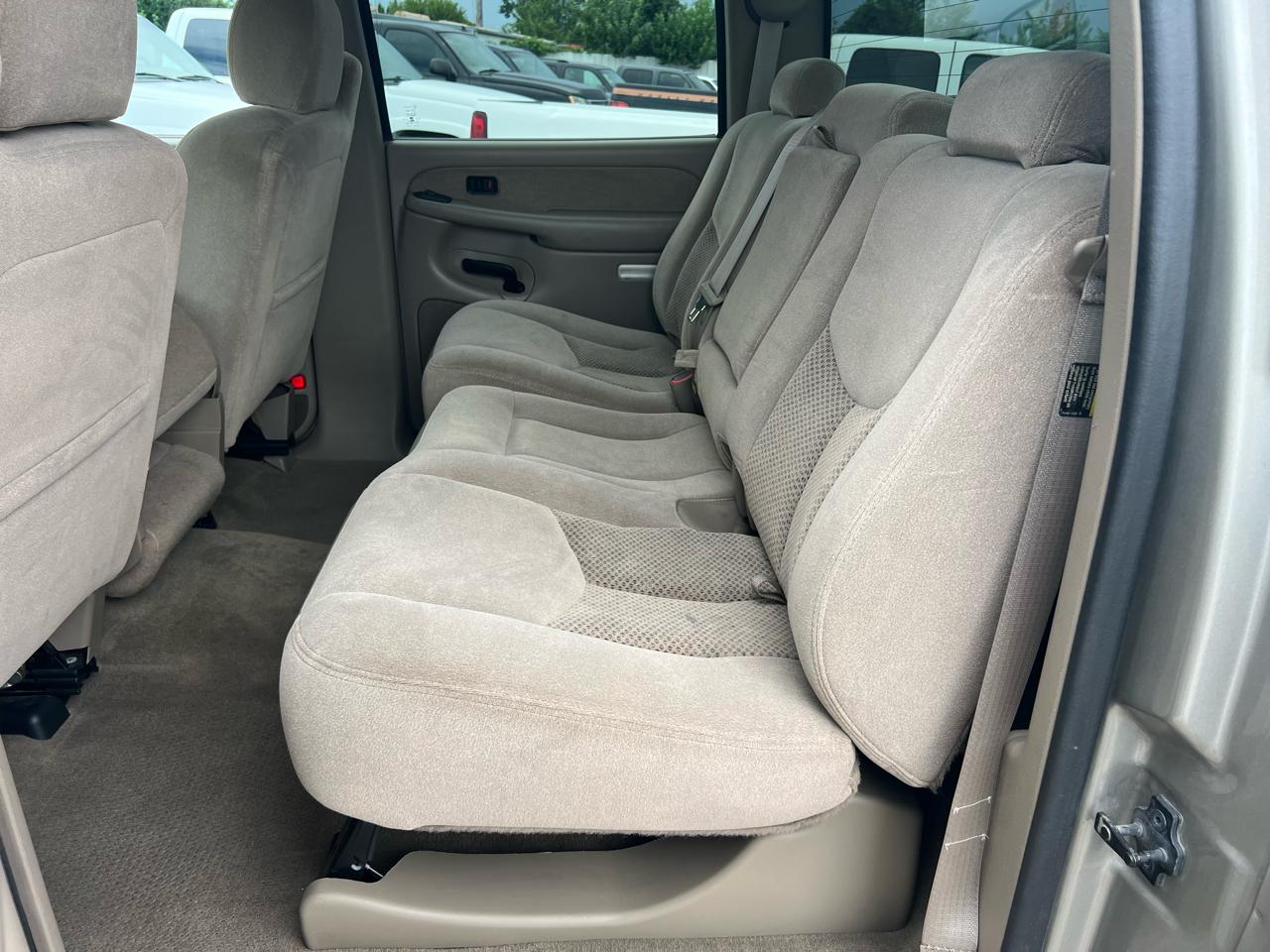 Chevrolet Silverado 1500HD HD LS Crew Cab 2WD 2003