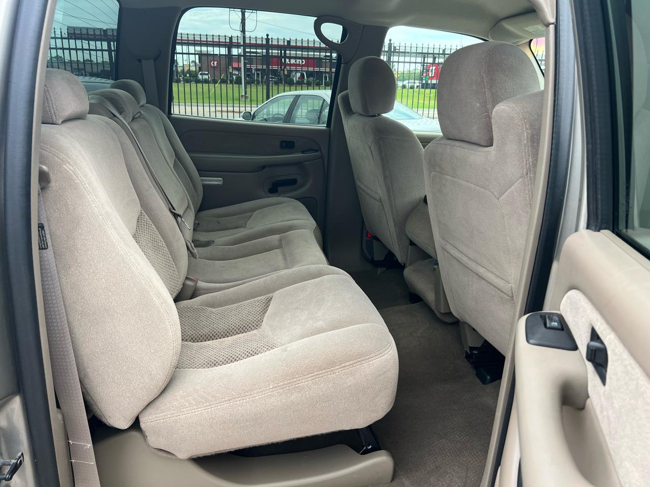 Chevrolet Silverado 1500HD HD LS Crew Cab 2WD 2003