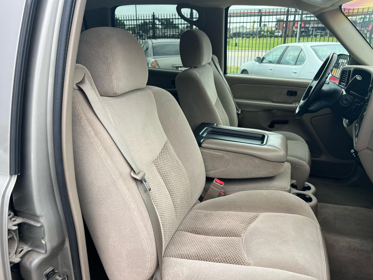 Chevrolet Silverado 1500HD HD LS Crew Cab 2WD 2003