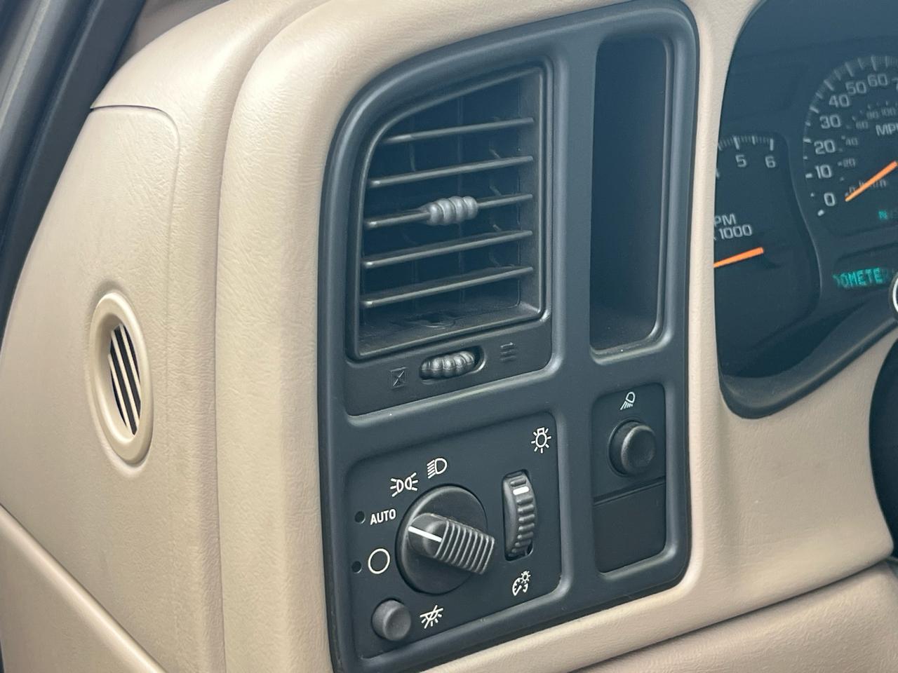 Chevrolet Silverado 1500HD HD LS Crew Cab 2WD 2003