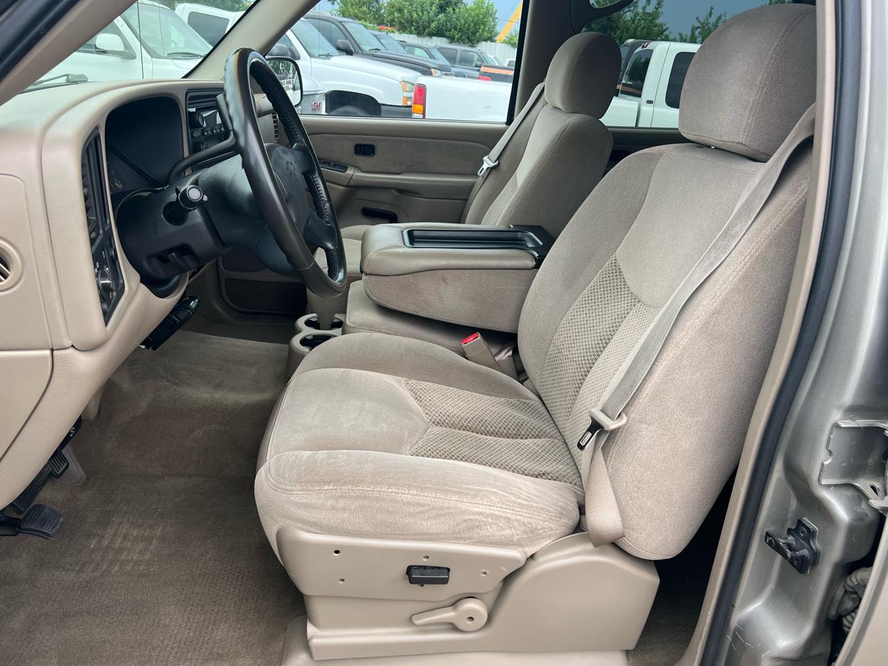 Chevrolet Silverado 1500HD HD LS Crew Cab 2WD 2003