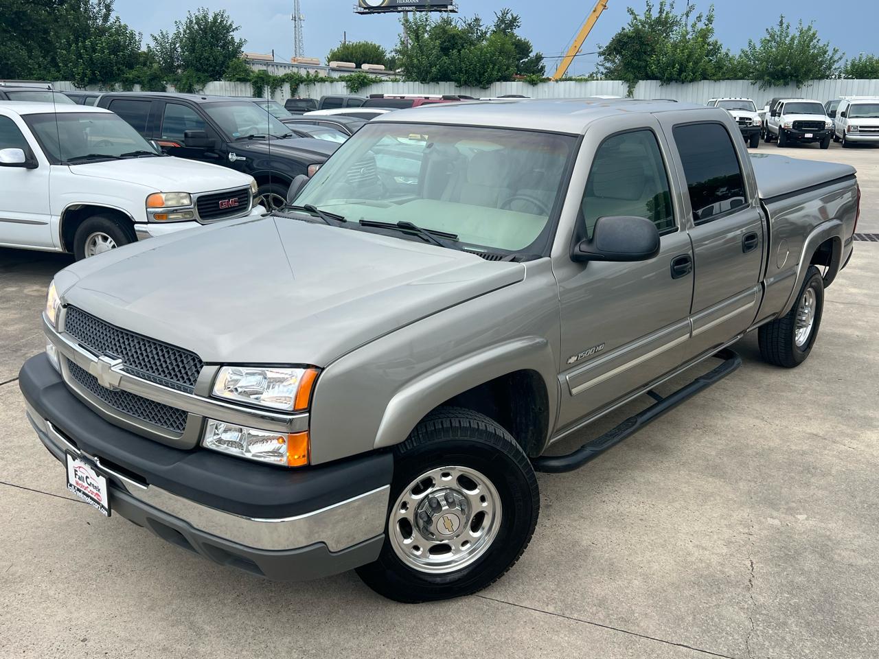 Chevrolet Silverado 1500HD HD LS Crew Cab 2WD 2003