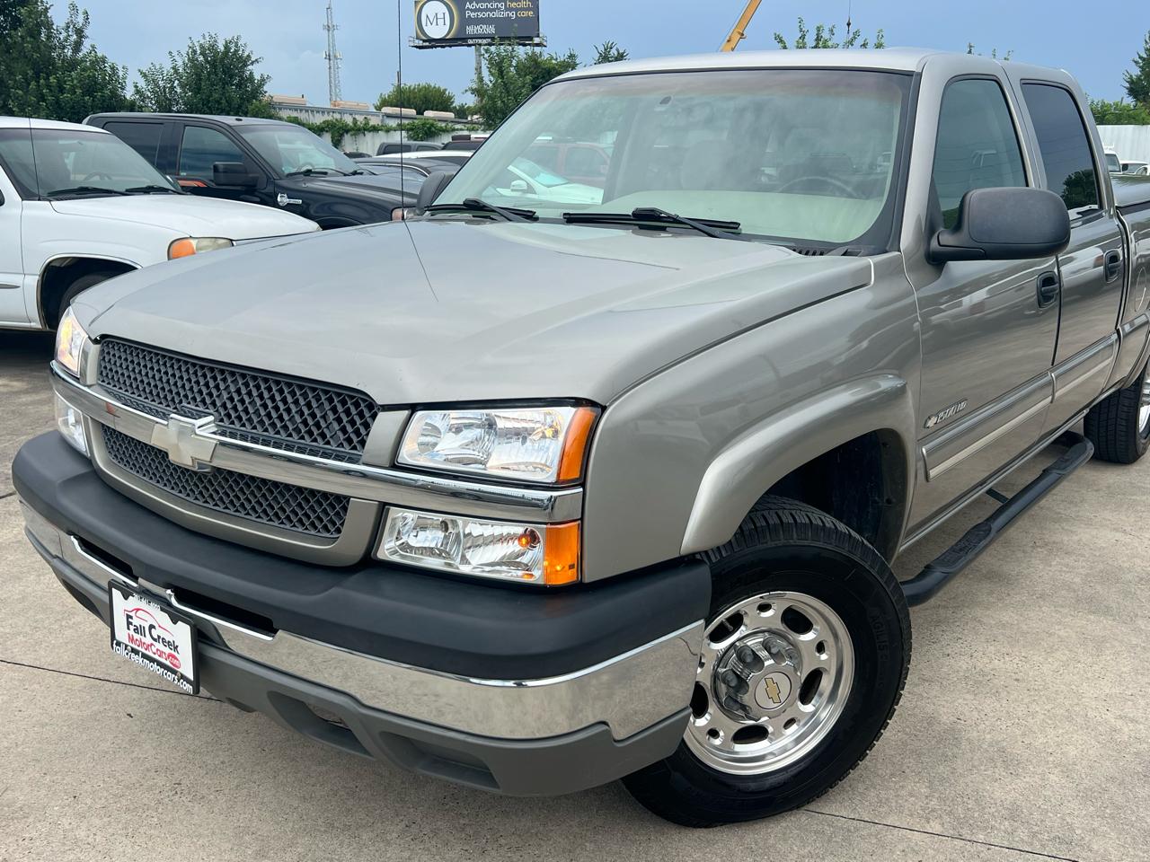 Chevrolet Silverado 1500HD HD LS Crew Cab 2WD 2003