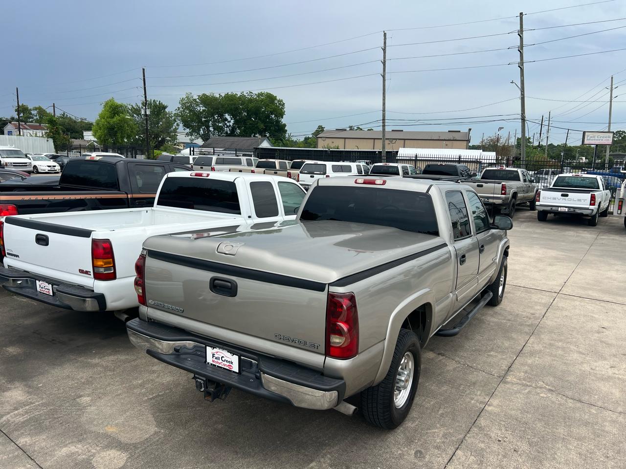 Chevrolet Silverado 1500HD HD LS Crew Cab 2WD 2003