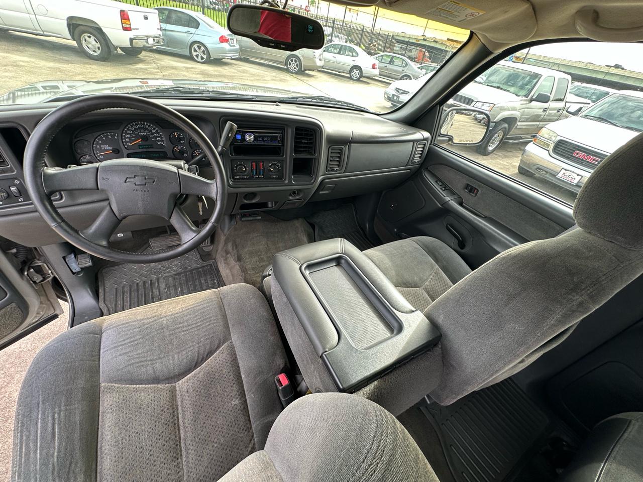 Chevrolet Silverado 2500HD LS Crew Cab Short Bed 2WD 2003