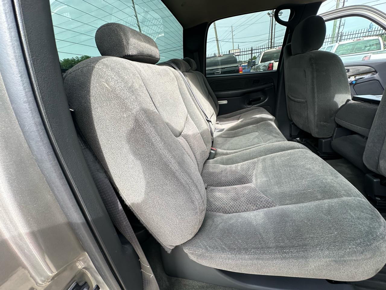 Chevrolet Silverado 2500HD LS Crew Cab Short Bed 2WD 2003