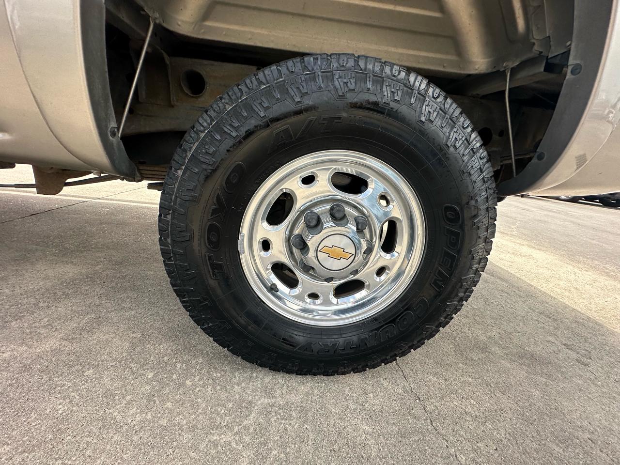 Chevrolet Silverado 2500HD LT Ext. Cab Long Bed 4WD 2002