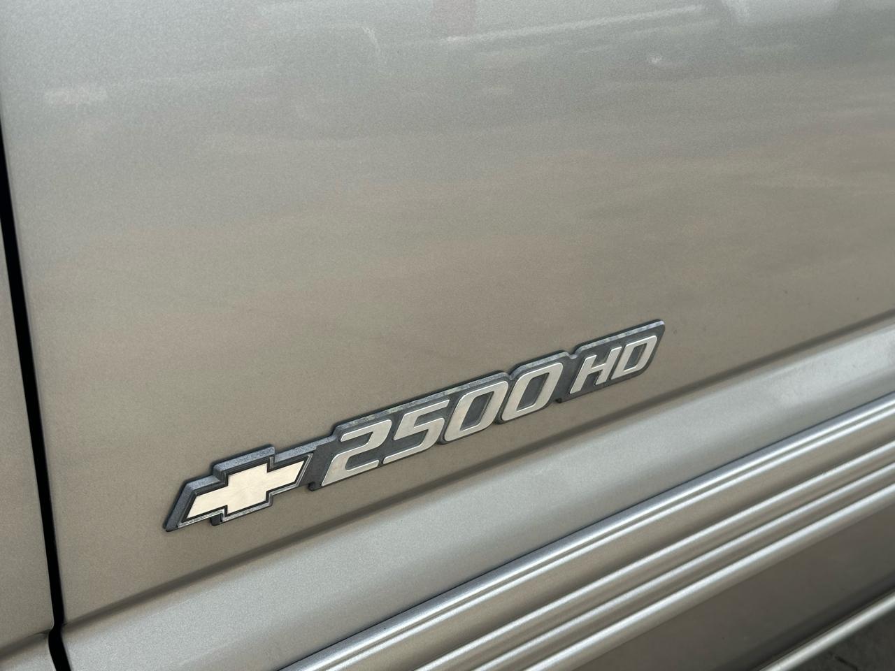 Chevrolet Silverado 2500HD LT Ext. Cab Long Bed 4WD 2002