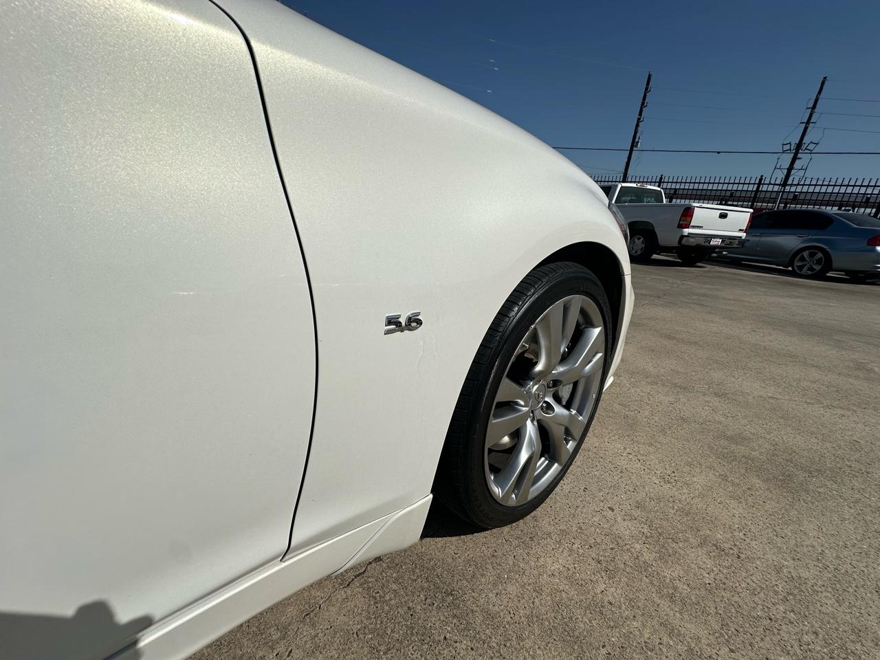 Infiniti Q70 56 2015