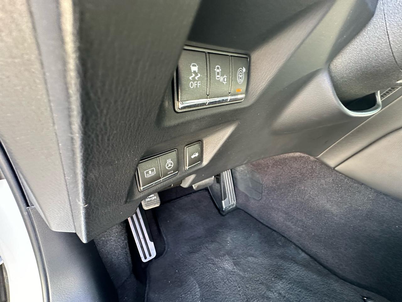 Infiniti Q70 56 2015