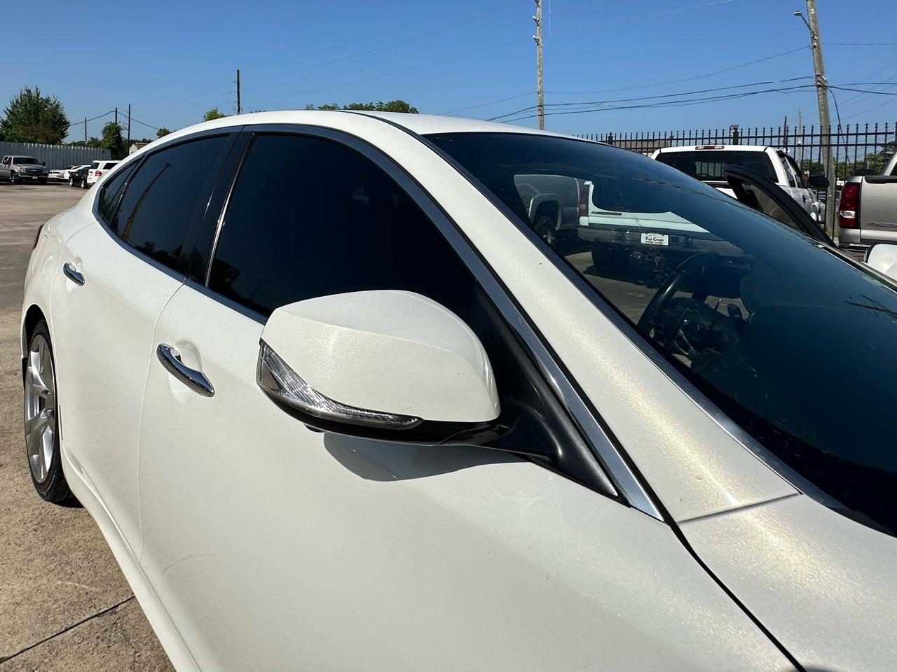 Infiniti Q70 56 2015