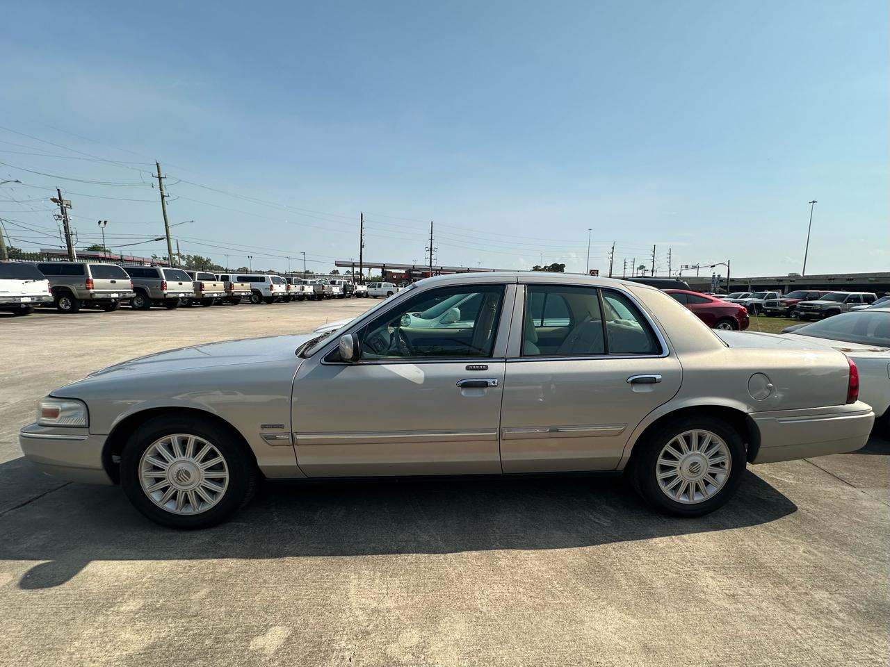 Mercury Grand Marquis LS 2010