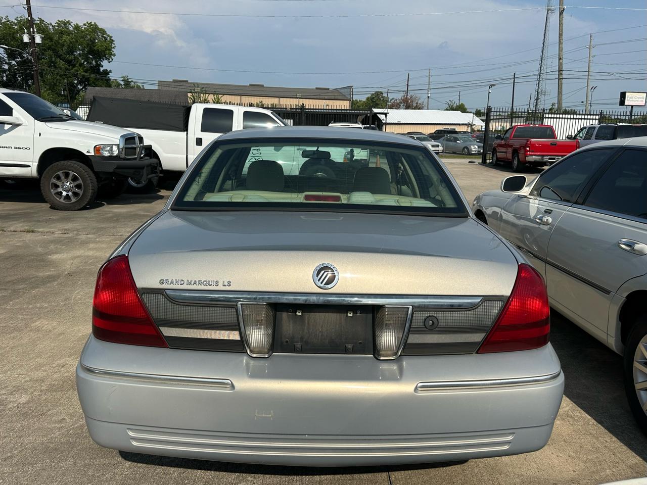 Mercury Grand Marquis LS 2010