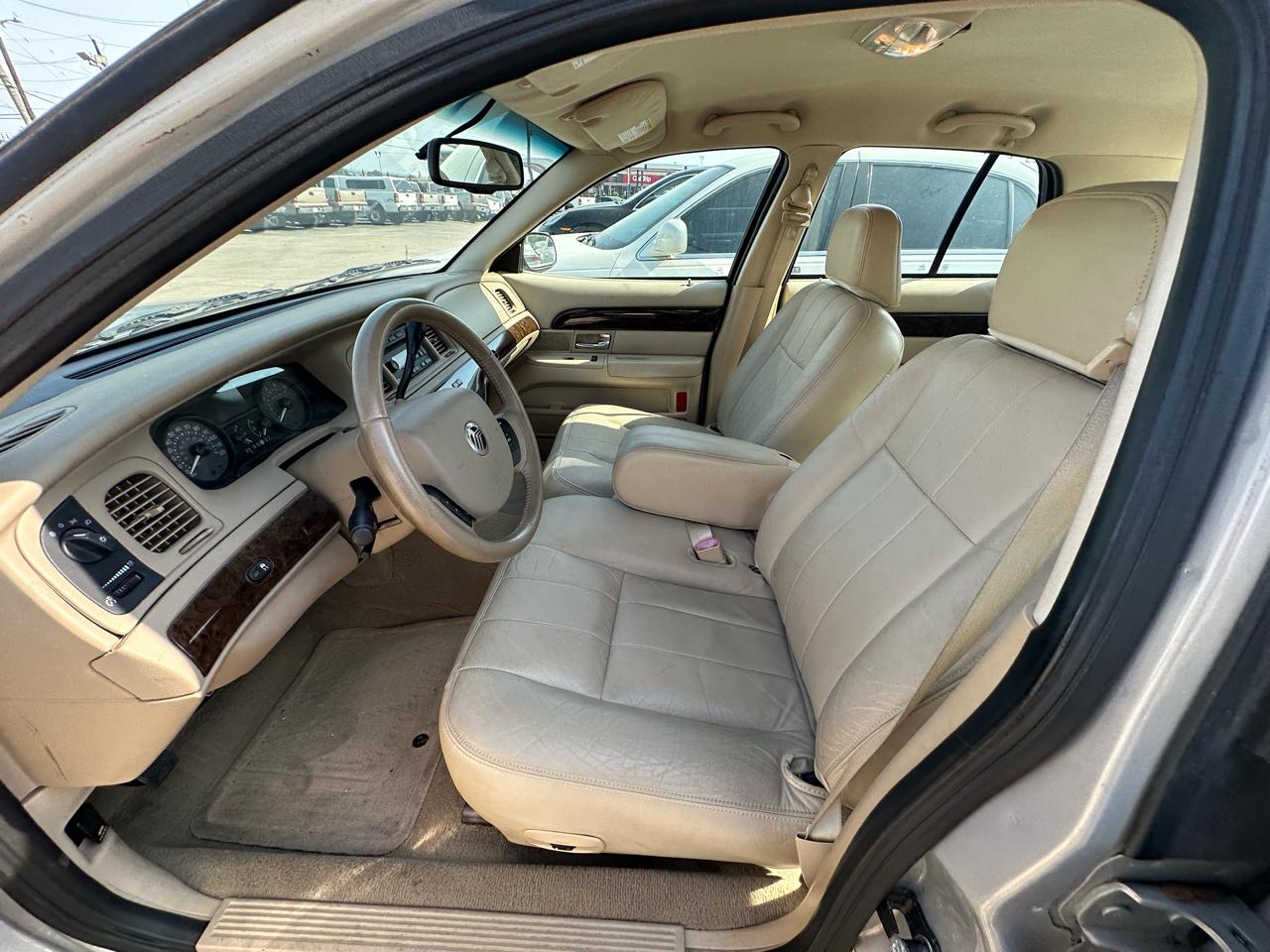 Mercury Grand Marquis LS 2010