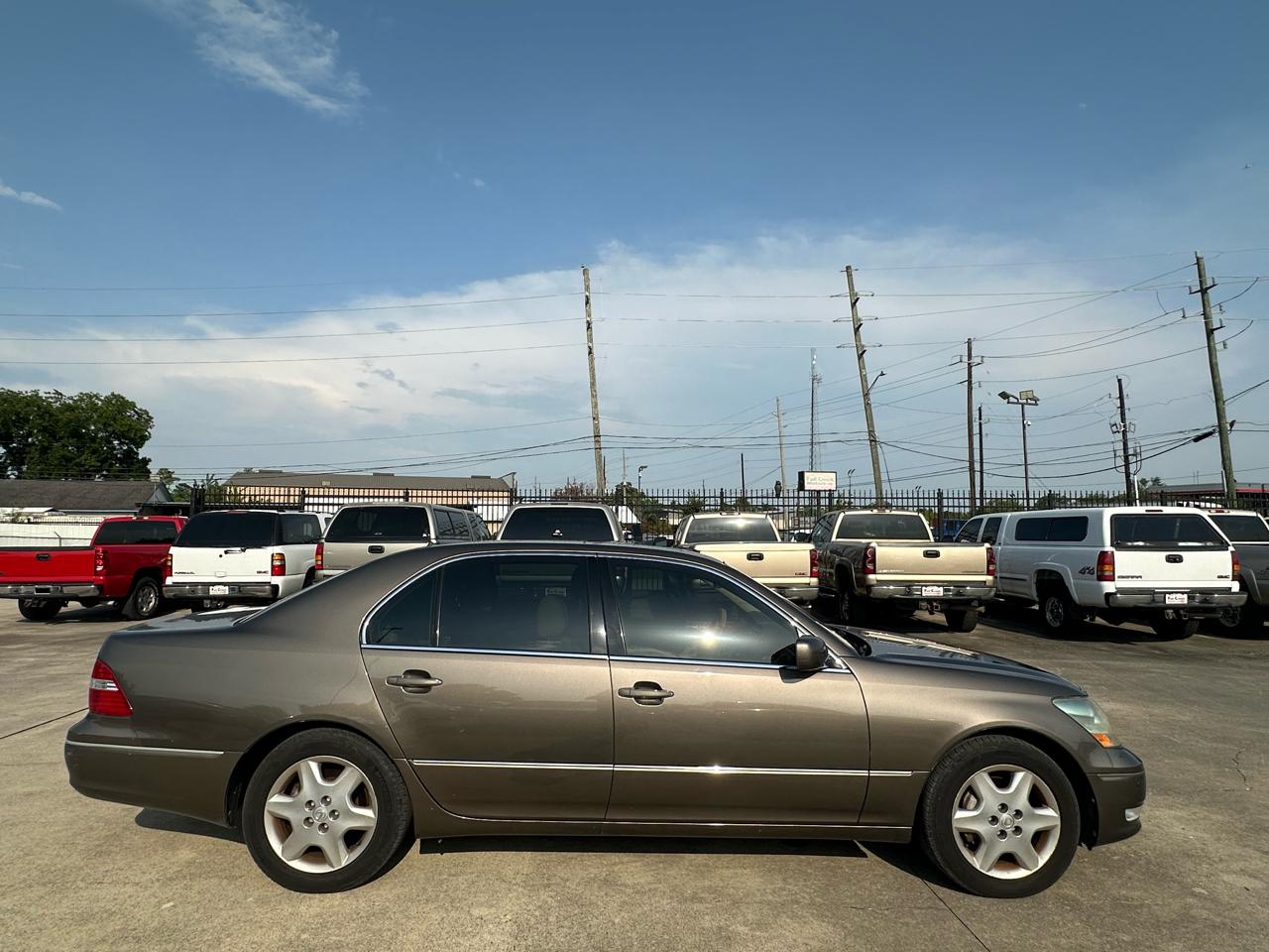 Lexus LS 430 Sedan 2004