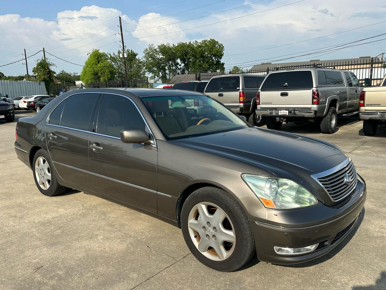 Lexus LS 430 Sedan 2004