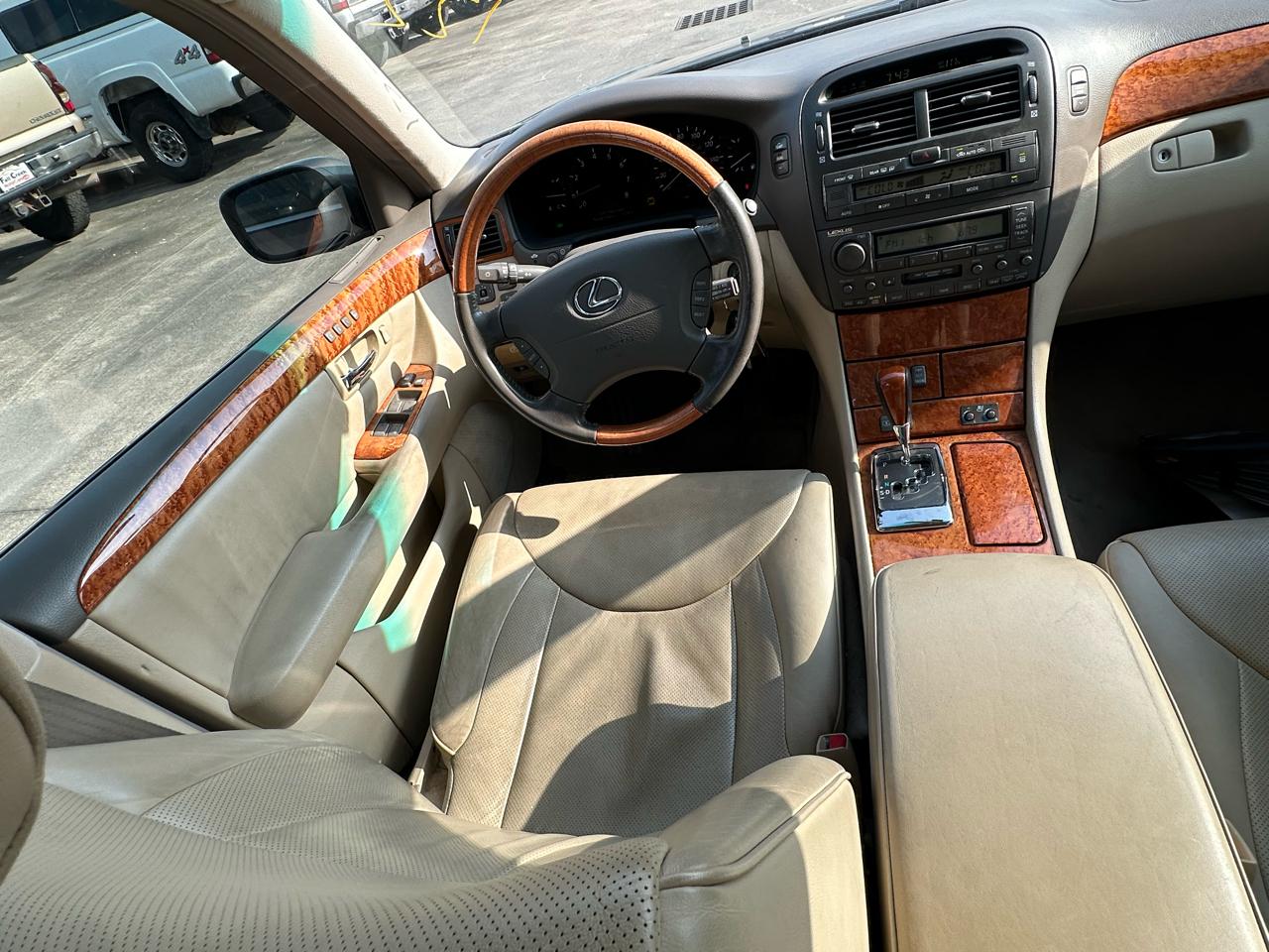 Lexus LS 430 Sedan 2004