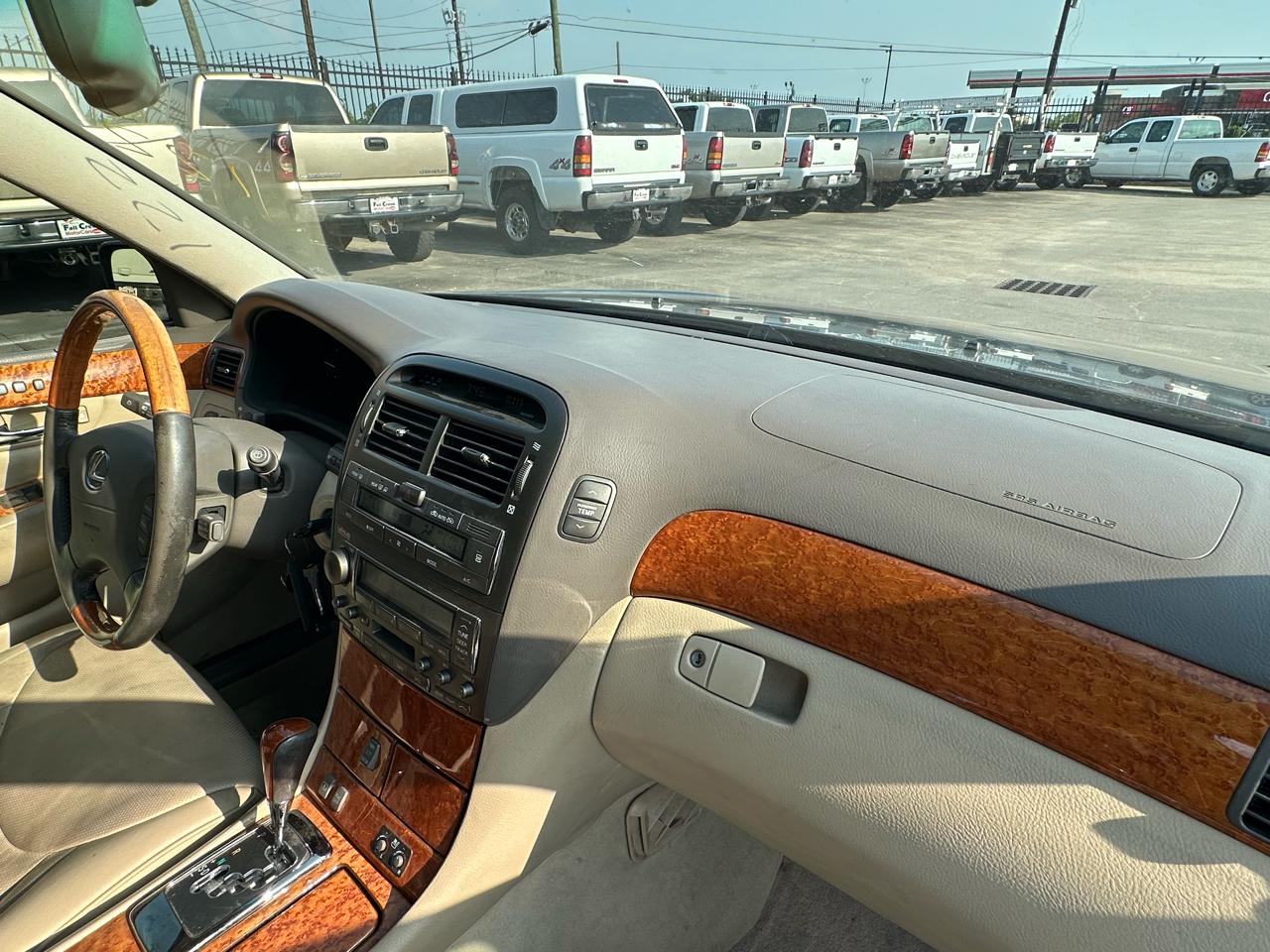 Lexus LS 430 Sedan 2004