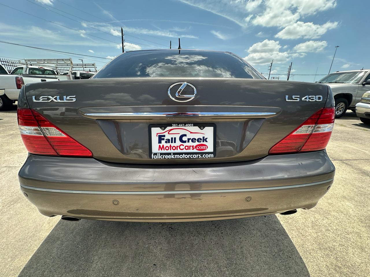 Lexus LS 430 Sedan 2004