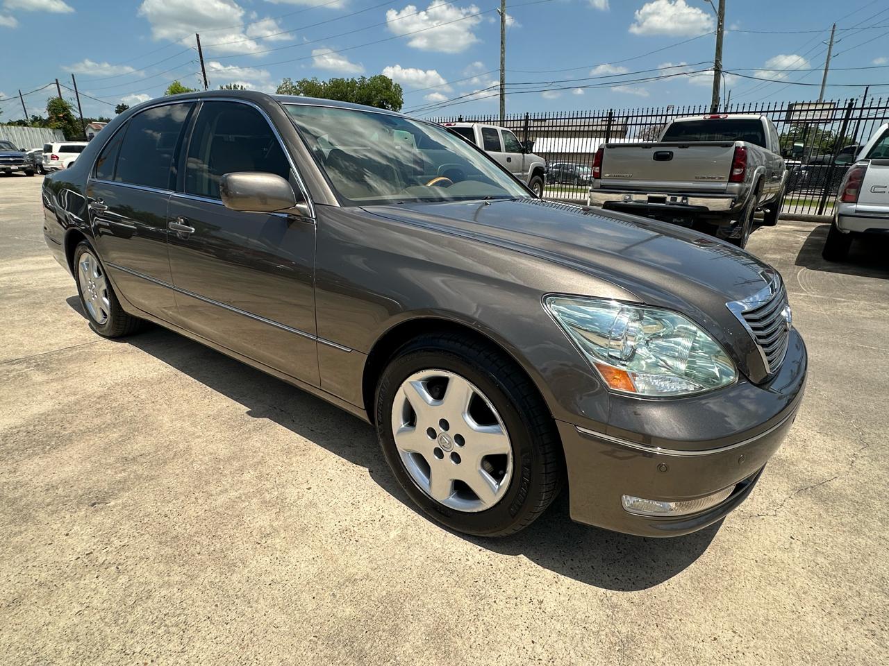 Lexus LS 430 Sedan 2004